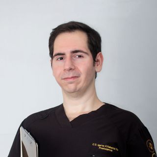 Ampliar imagen: Marco Antonio Rabatté Re, Dentista - Odontólogo Mérida