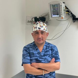 Ampliar imagen: Luis Flores Tovar, Anestesiólogo Iztapalapa