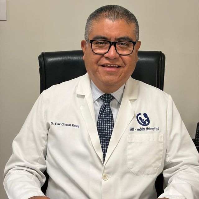 Fidel Cisneros Rivera, Ginecólogo Monterrey