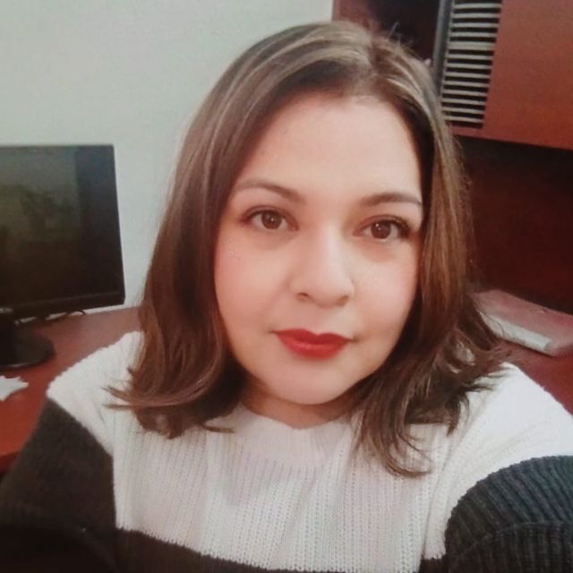 Claudia Larrea, Pediatra Nezahualcóyotl