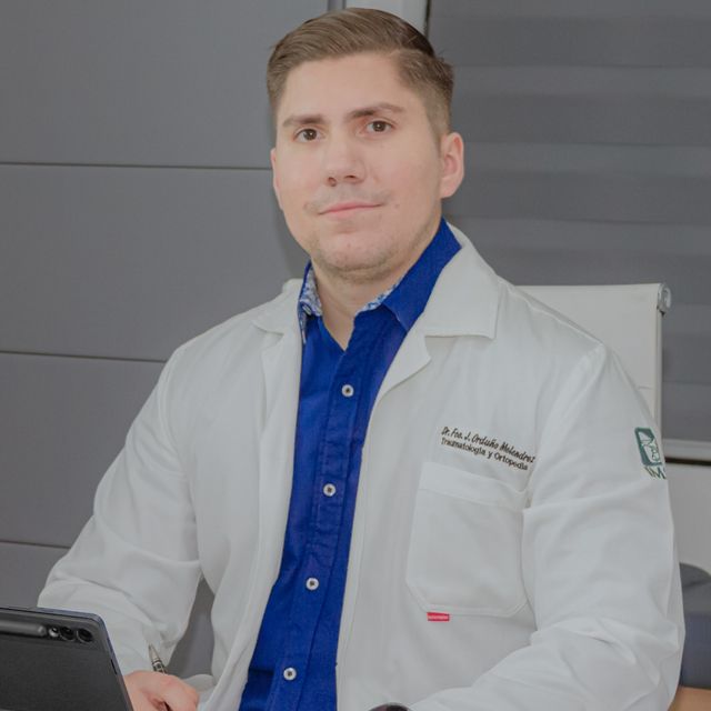 Francisco Javier Orduño Melendres, Traumatólogo Nogales
