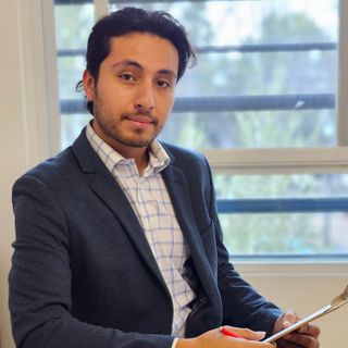 Ampliar imagen: Hiram Vázquez Arriaga, Psicólogo León