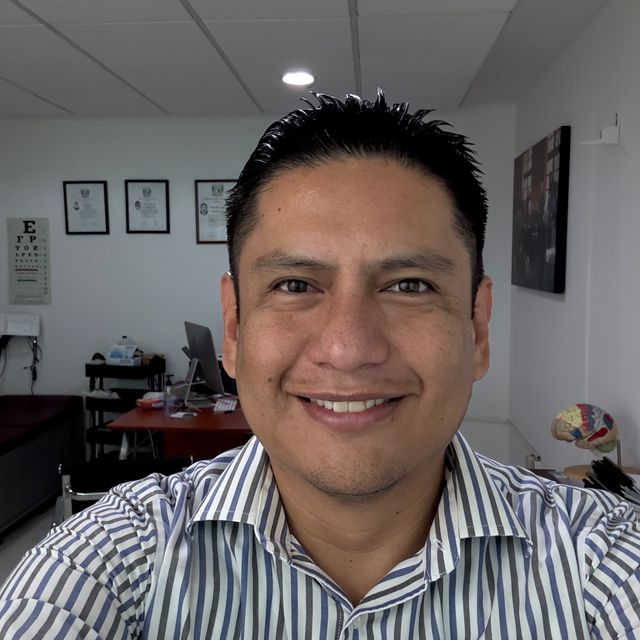 Marco Antonio Santos Diaz., Neurólogo Veracruz