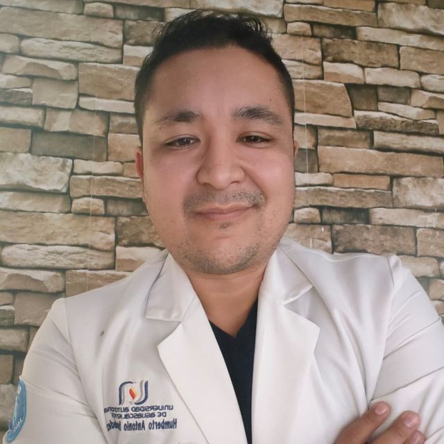 Humberto Antonio Hernández Gómez, Traumatólogo Aguascalientes