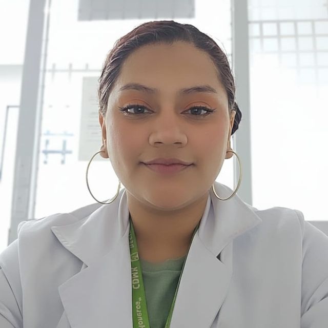 Abril Aquino Duran, Médico general Tulancingo