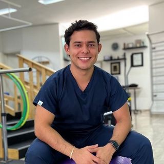 Ampliar imagen: Marlon Guerrero, Fisioterapeuta Xalapa