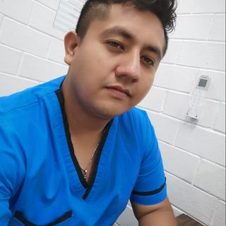 Ampliar imagen: Jesus Emmanuel Garcia Basilio, Dentista - Odontólogo Chilpancingo