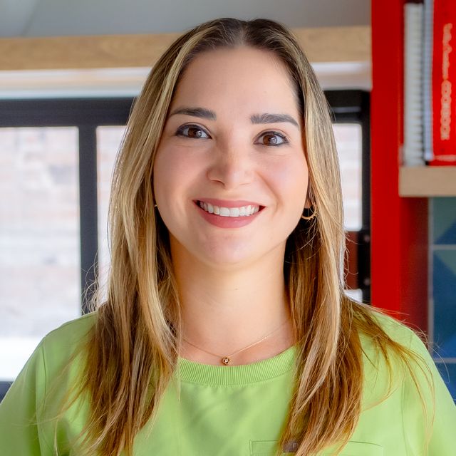 Elena Aguilar Mora, Ginecólogo Hermosillo