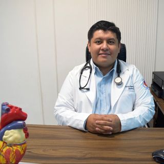 Dr. Carlos Humberto Lara Correa