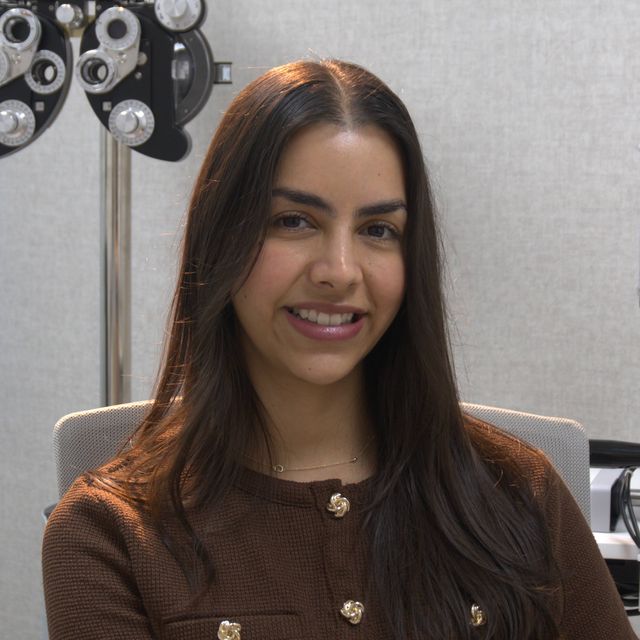 Denisse Flores Figuerola, Oftalmólogo Monterrey