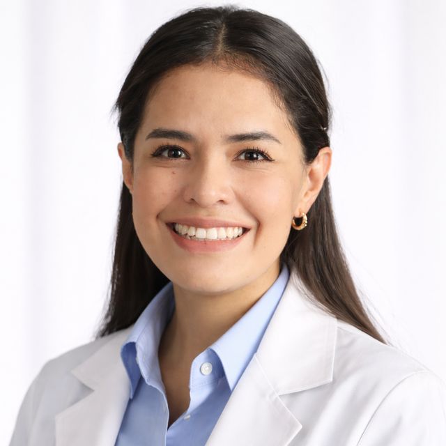 Stephanie Olin Carbajal, Pediatra Toluca