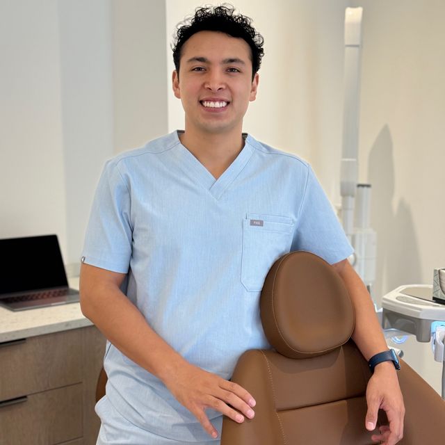 Brayan Noé Mendoza Navarro, Dentista - Odontólogo Toluca de Lerdo