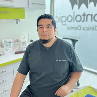 Mario Alberto Cisneros Bustamante, Dentista - Odontólogo Benito Juárez