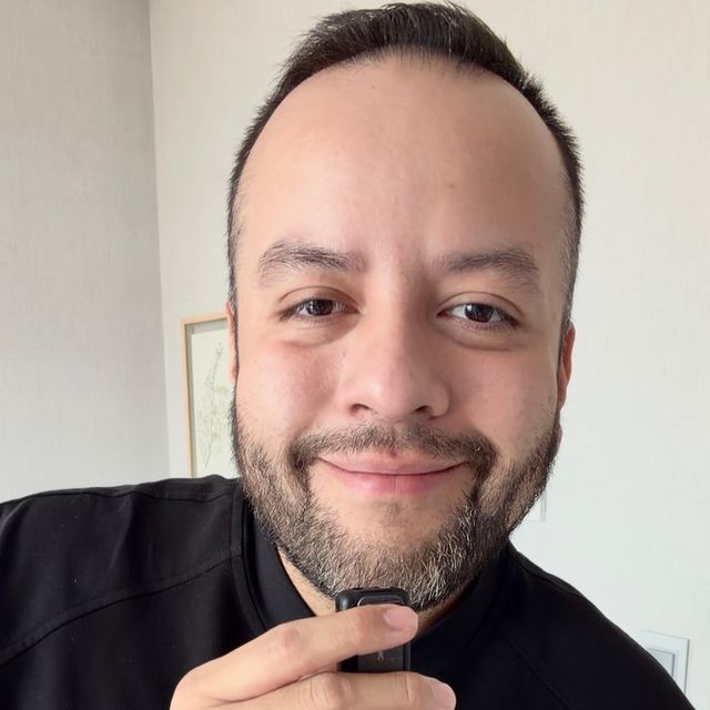 Juan Oswaldo Colmenero Mercado, Dermatólogo Ciudad de México