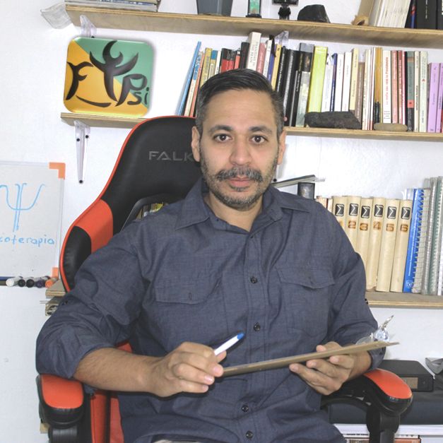 Luis Andrade Pozos, Psicólogo Iztapalapa