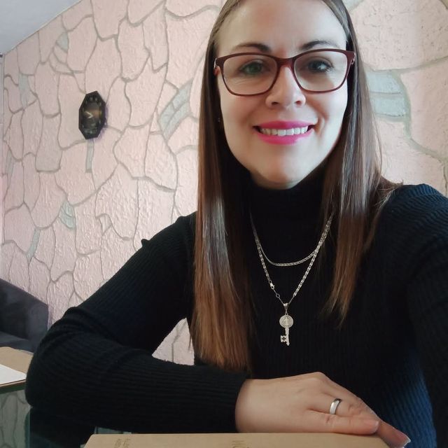 Astrid Ortiz Rentería, Psicólogo Morelia