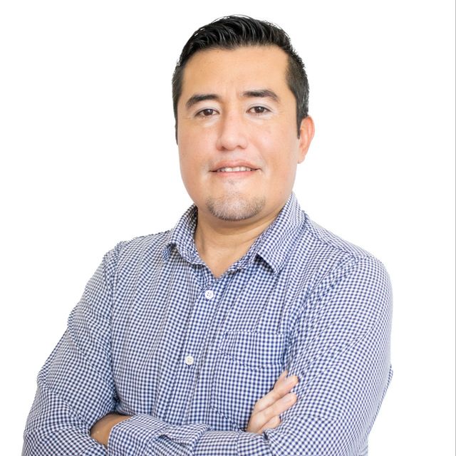 Gustavo J. Hernández Silva