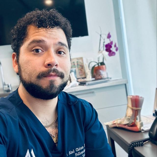 Abel Chávez Hernández, Traumatólogo Guadalajara