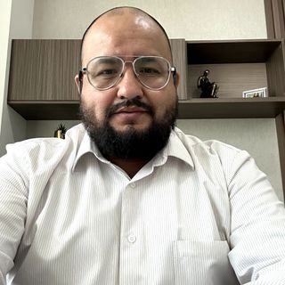 Ampliar imagen: Jorge Arturo Blanco Olivas, Internista Ciudad Juarez