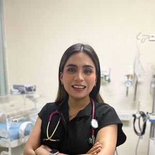 Ampliar imagen: Ilse Monserrat Estevez Pavón , Pediatra Ciudad de México