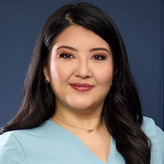 Stephanie Pineda, Optometrista Cuauhtémoc