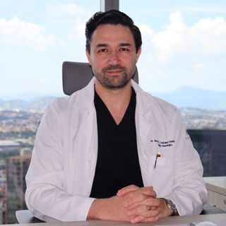 Dr. Héctor Eduardo Velázquez Domínguez