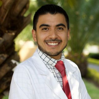 Ampliar imagen: Luis Ramón Albavera Giles, Otorrinolaringólogo Ciudad de México