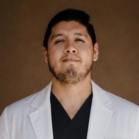 Miguel Angel Valdes Ruiz, Neumólogo León