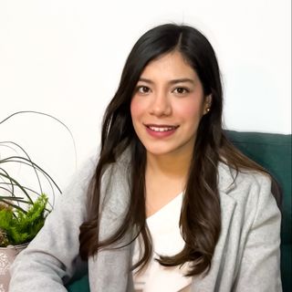 Lic. Angie Larios García