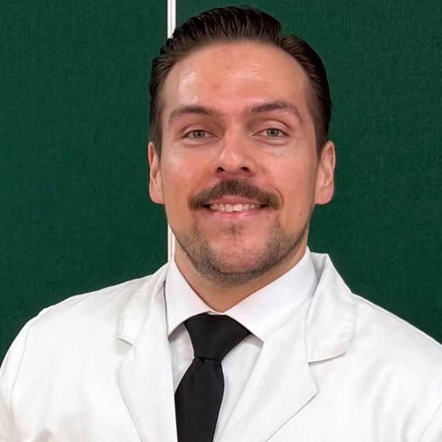 Juan Carlos Ortiz Fernández, Médico general Veracruz