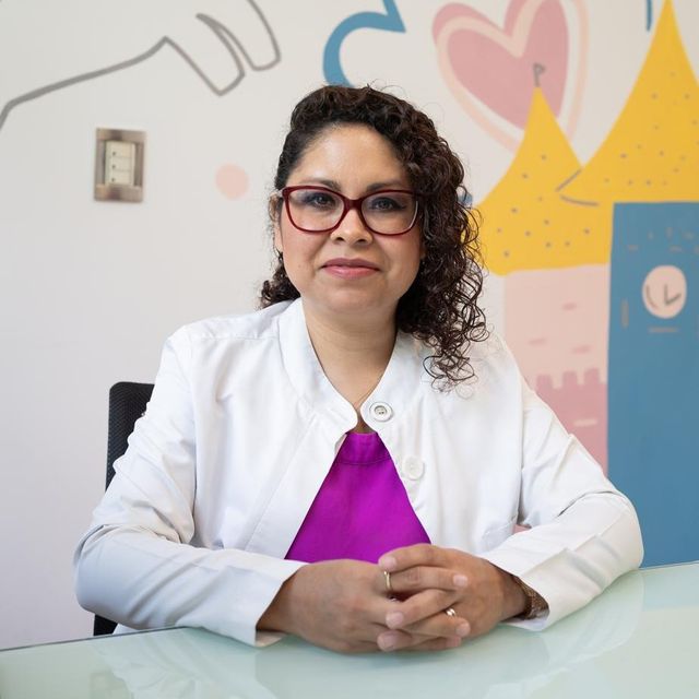 Isis Adriana Moctezuma Rebollo, Pediatra Venustiano Carranza