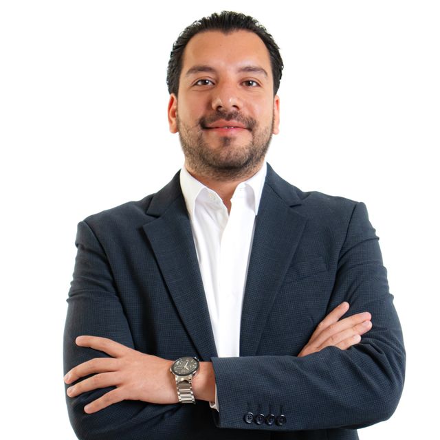 Aaron Delgado Corral, Urólogo Chihuahua