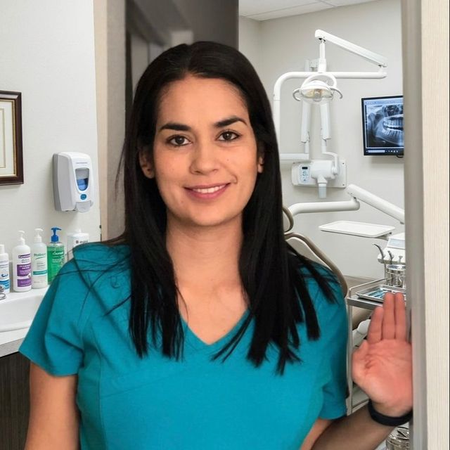 Natalia Mata Sánchez, Endodoncia Santiago de Querétaro