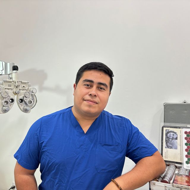 Ervin Gerardo Alvarez Santizo, Optometrista Tuxtla Gutierrez