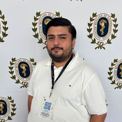 Jonathan Saul Vázquez Ibañez, Gastroenterólogo Zapotlanejo