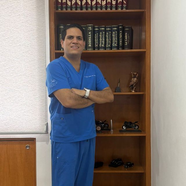 Jorge Carlos Paz Sosa, Ortopedista Gustavo A Madero