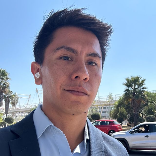 Ivan Jurado González, Psicólogo Puebla