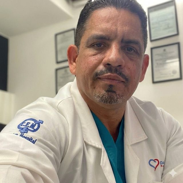 Boris Mederos Osorio, Cirujano general Cancun