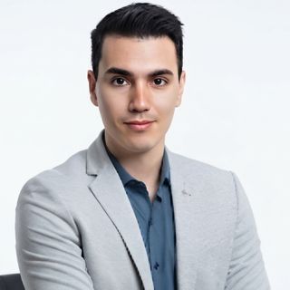 Adrian Flores Alcantar, Psicólogo Tijuana