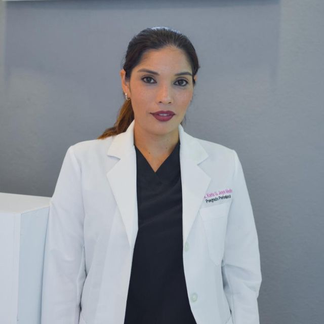 Karla Gabriela Joya Medina, Periodoncia Bahia de Banderas