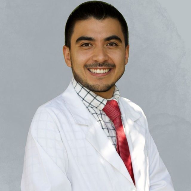 Luis Ramón Albavera Giles, Otorrinolaringólogo Ciudad de México