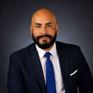 Dr. Roberto Carlos Borbolla Alvarado