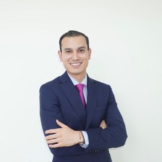 Ampliar imagen: Fernando Aguilera Lara, Neumólogo Naucalpan de Juárez