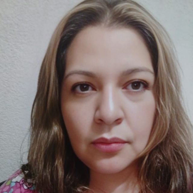 Claudia Larrea, Pediatra Nezahualcóyotl