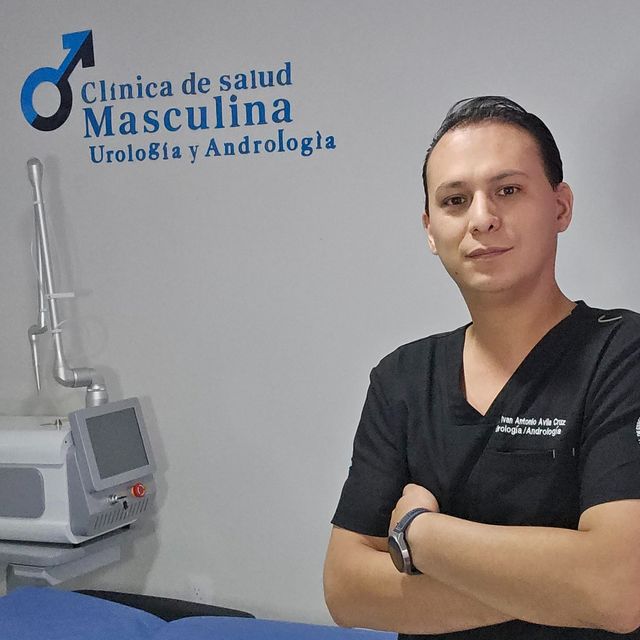 Ivan Antonio Avila Cruz, Urólogo Michoacan