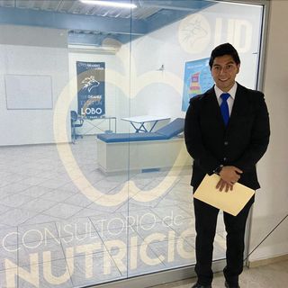 Ampliar imagen: Yair Padilla Escorcia, Nutriólogo Pachuca de Soto