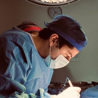 Ampliar imagen: Francisco  Espinosa De Los Monteros Westall , Médico general Ciudad de México