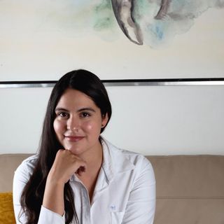 Ariadne Aguilar, Psicólogo León