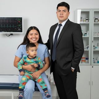 Ampliar imagen: Misael Garcia Martinez, Médico general Matamoros