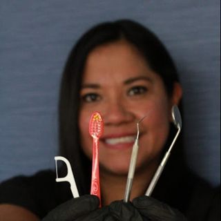 Ampliar imagen: Sandra Silva Saldaña, Dentista - Odontólogo San Luis Potosi